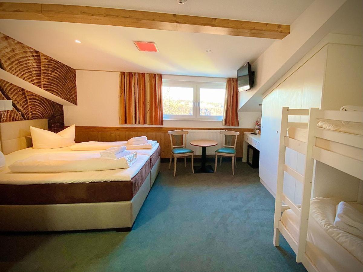 Meister Baer Hotel Frankenwald Berg  Екстер'єр фото